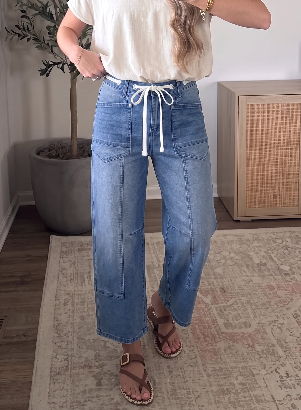 Beau Blue Solid Patchwork Grommet Tie Waist Loose Ankle-Length Jeans