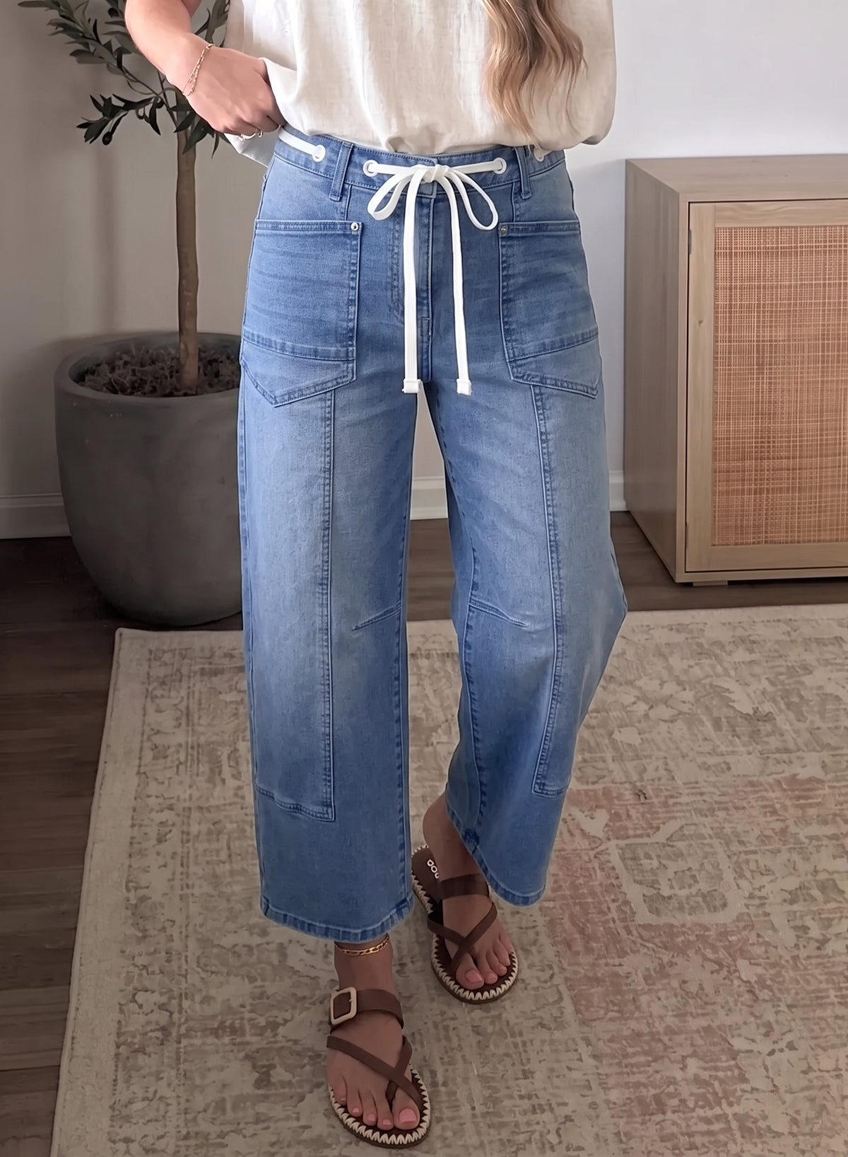 Beau Blue Solid Patchwork Grommet Tie Waist Loose Ankle-Length Jeans