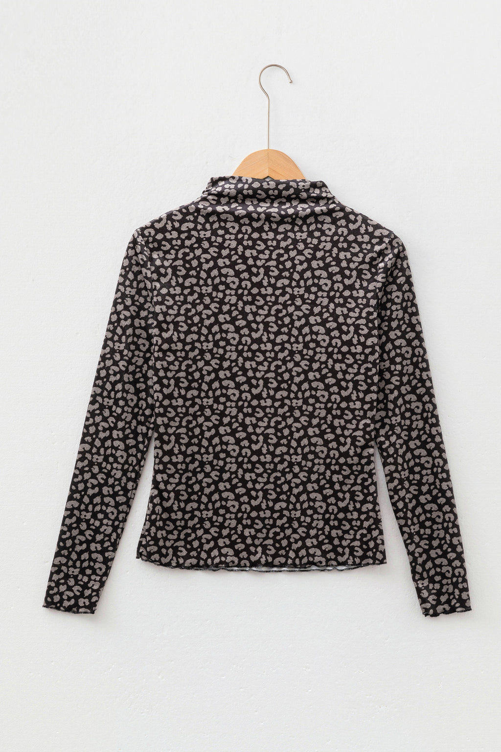 Brown Leopard Print Long Sleeve Round Neck Sheath Pullover Western Style Top