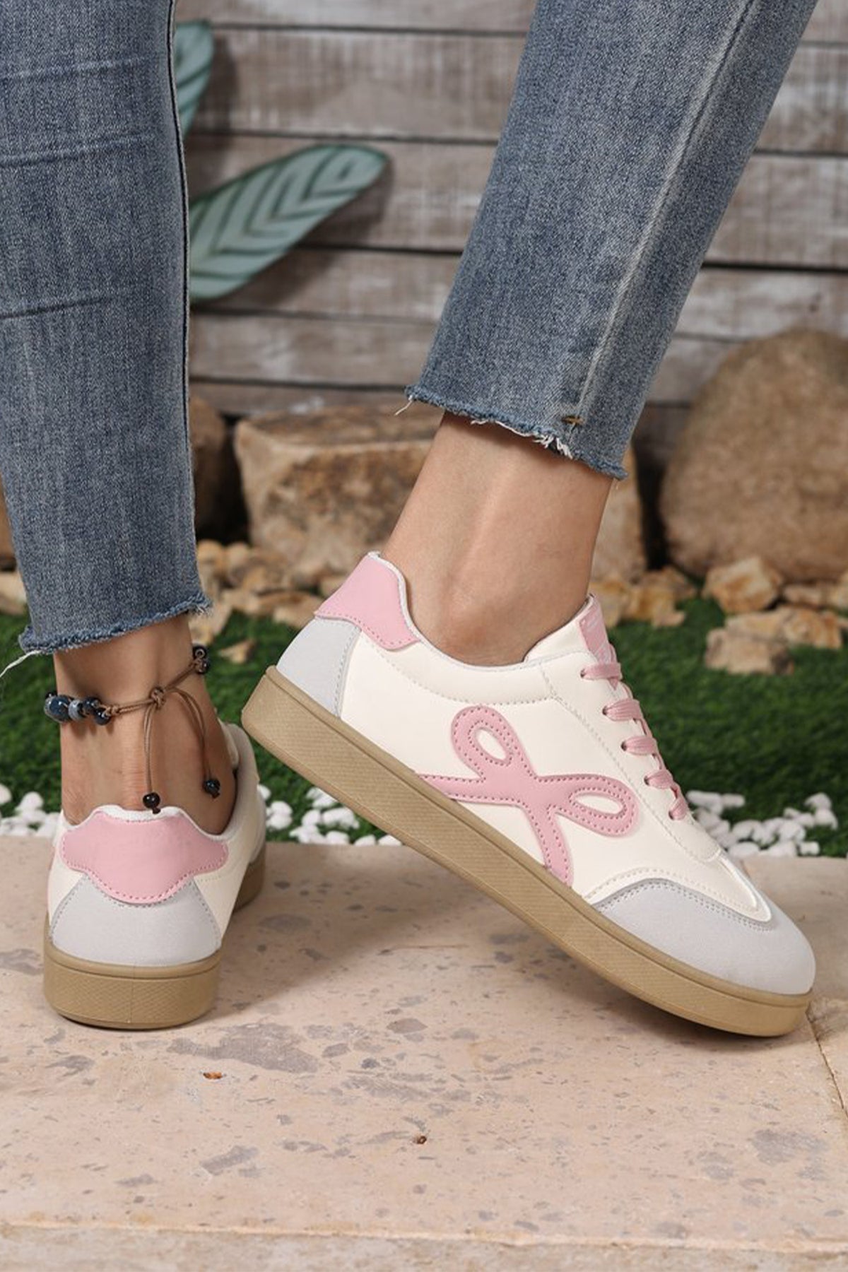 Pink Cute Bow Patch Color Block PU Leather Sneakers