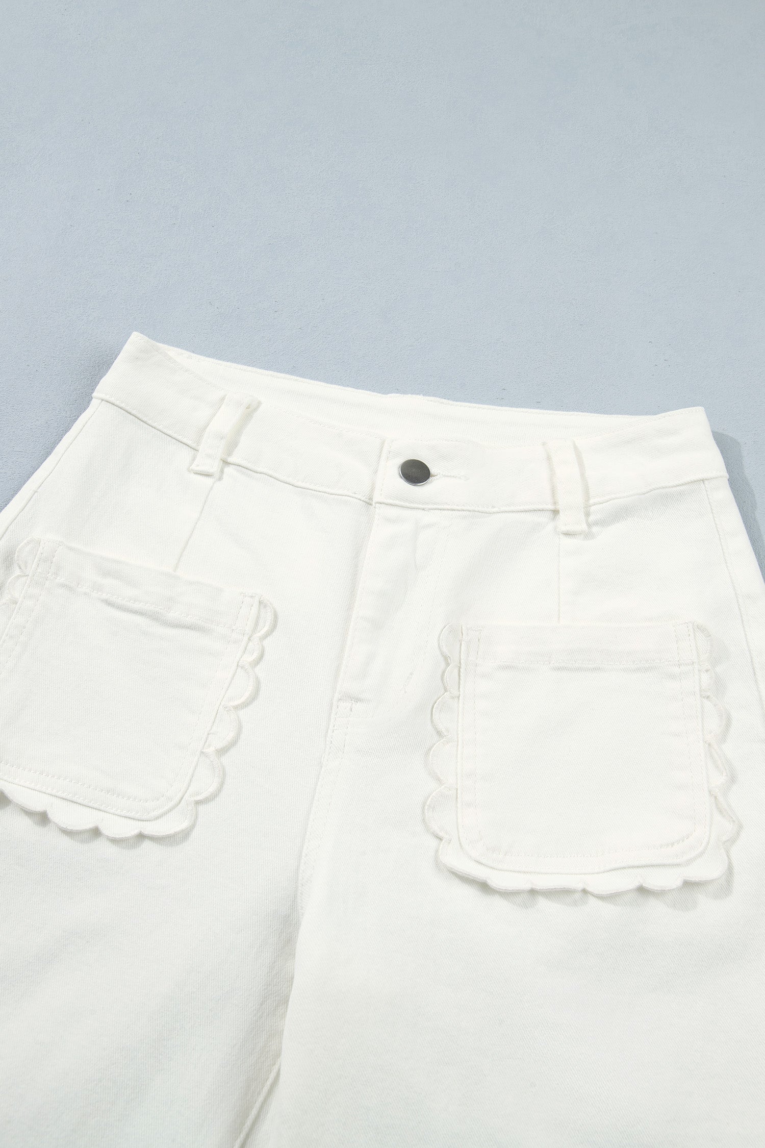 Yellow Solid Color Scalloped Patch Pocket Shift Jeans